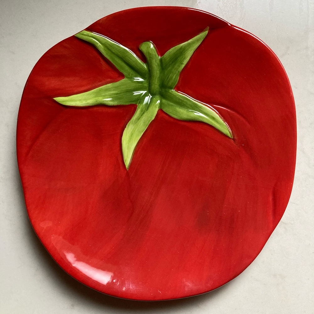 Set of 4 Ceramic wallhanging plates Vibrant colours with carved details 71/2”x7”